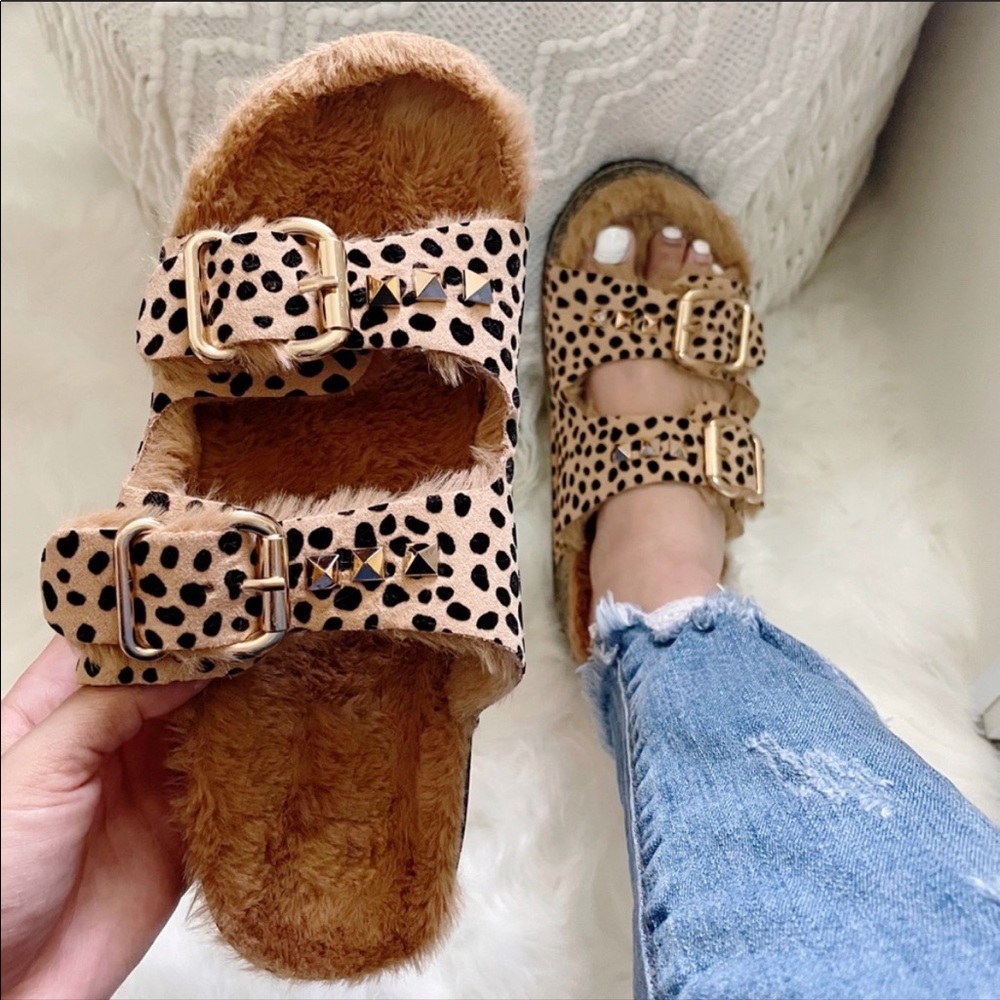 NEW Aria Sandal- in Leopard